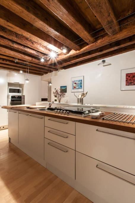 Bellissimo Appartamento In Palazzo Storico Venise Extérieur photo